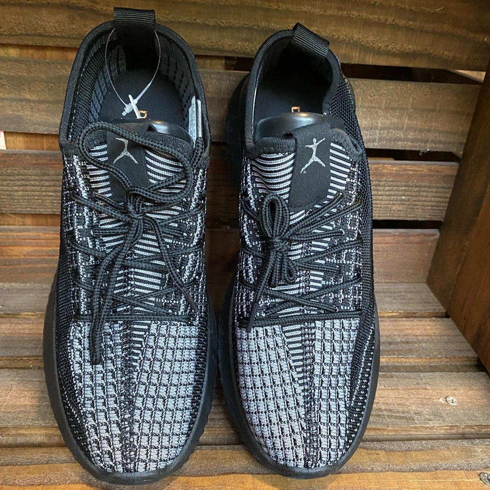 Danskin Sneakers